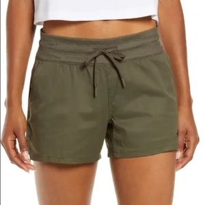 NORTH FACE Aphrodites Motion Shorts